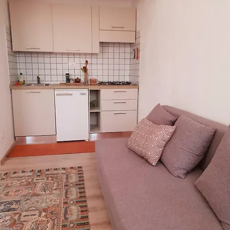 Casa Rafut Apartment *