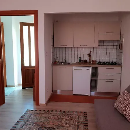 Apartment Casa Rafut